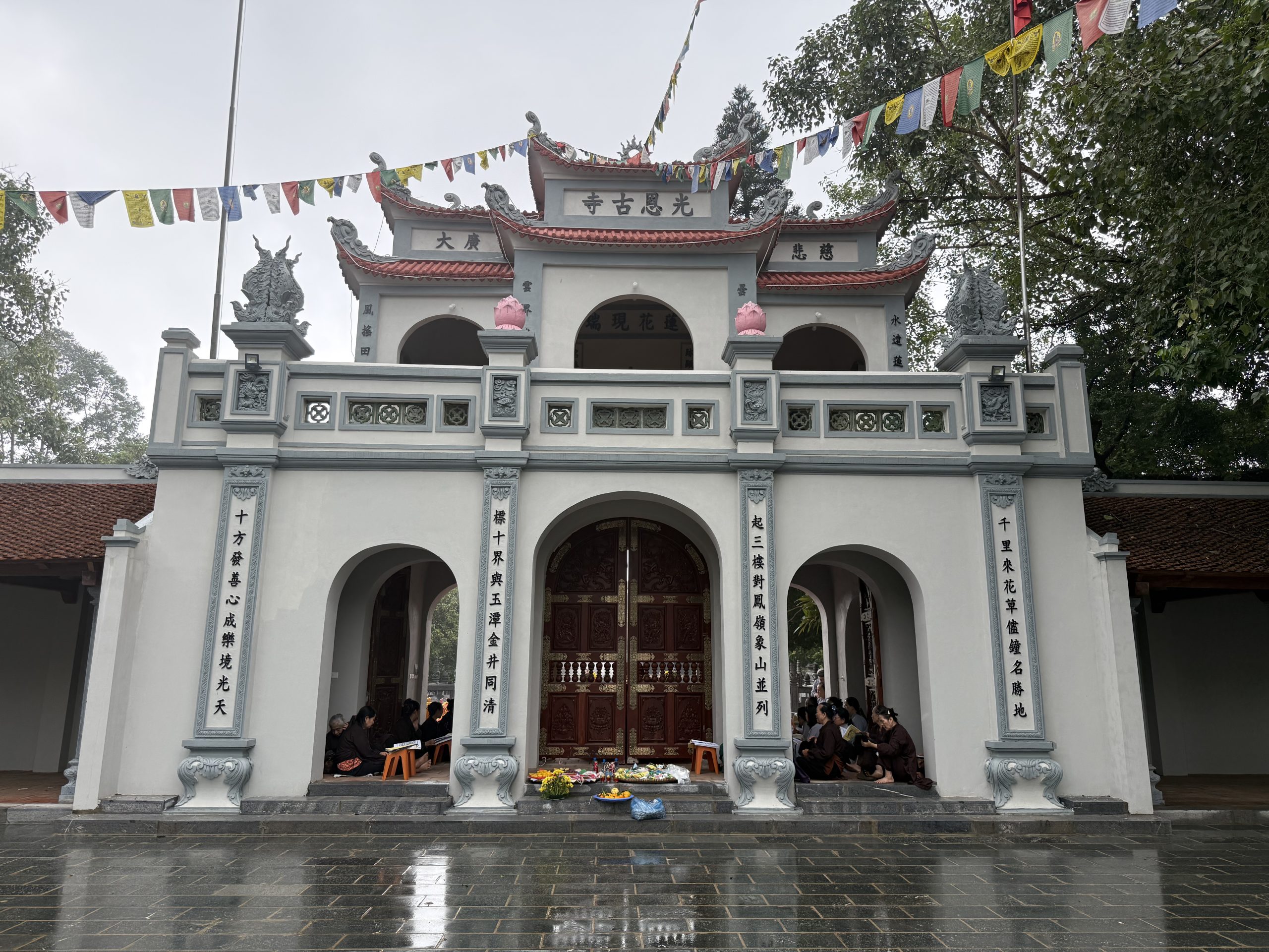 Hoàn tất trùng tu Tam Quan Chùa Quang Ân